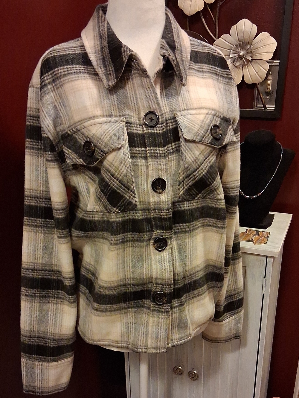 BB Dakota Cream & Black Plaid Button-Front Shacket